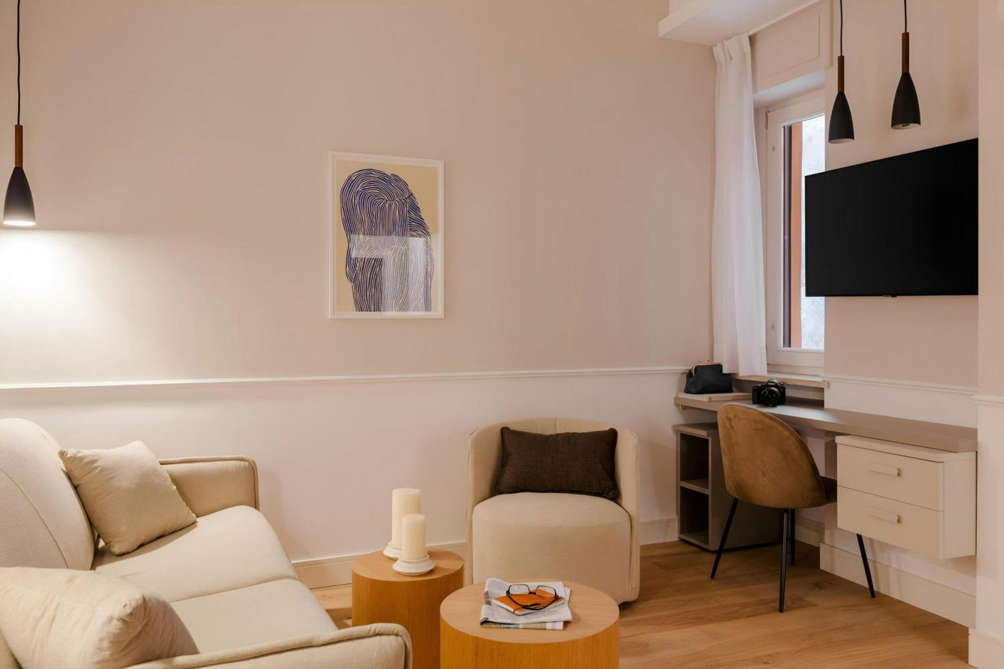 Sonder By Marriott Bonvoy Antinoo Apartments Piazza Del Parlamento Rome Exterior photo