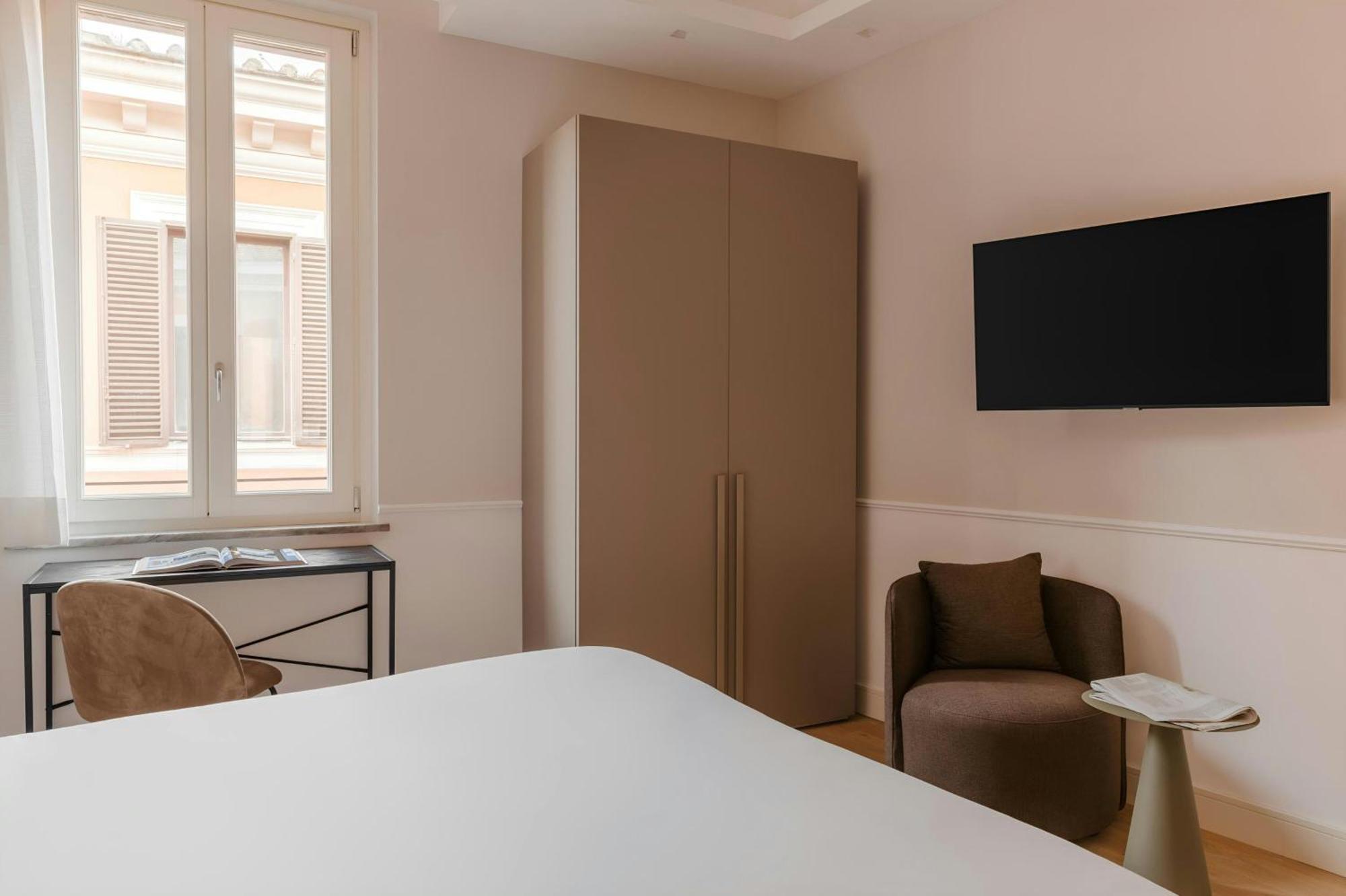 Sonder By Marriott Bonvoy Antinoo Apartments Piazza Del Parlamento Rome Exterior photo